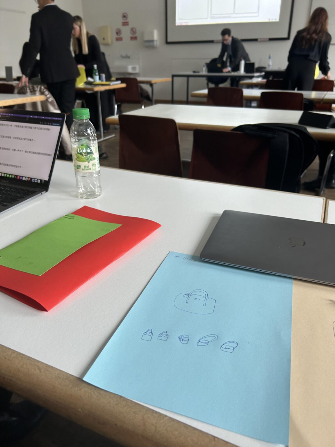 (BHMS) Wurde von einer Hotelfachschule betrogen (BHMS) Wurde von einer Hotelfachschule betrogen