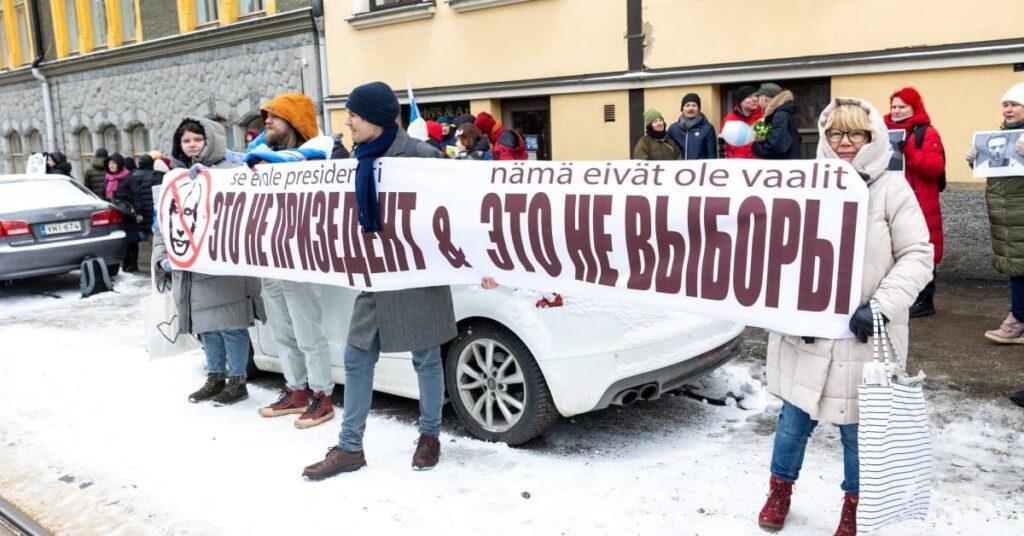Nur 10 % der Russen in Finnland stimmten laut Wahlumfrage für Putin |  Yle-Neuigkeiten