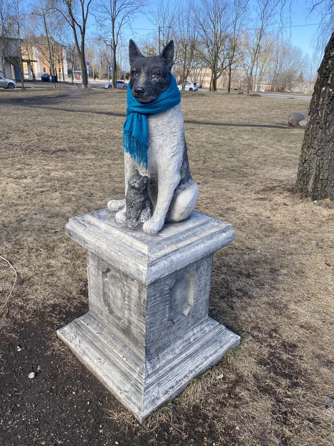 Worum geht es in dieser Statue?