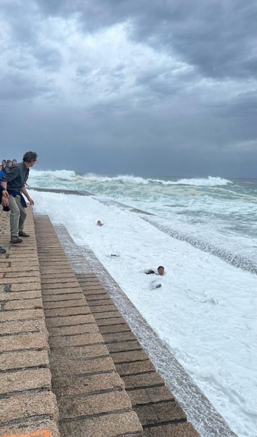 Windkamm während Sturm Nelson