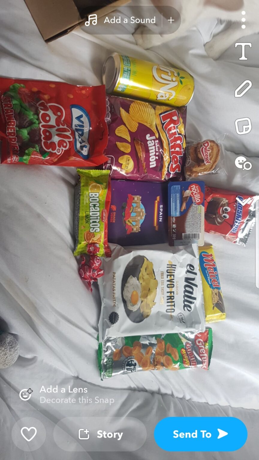 Hola, ich bekomme jeden Monat Snackboxen aus einem anderen Land und war dreimal in Spanien und war jedes Mal begeistert.  Ich dachte, ich würde es hier teilen