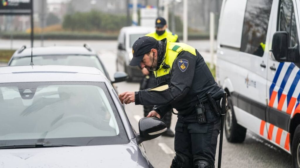 Die Polizei berücksichtigt bei der Kontrolle von Bürgern nicht mehr Aussehen und Herkunft