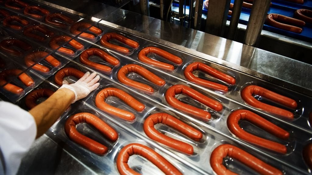 Räucherwurst darf nicht mehr mit Raucharoma hergestellt werden, EU verhängt Verbot