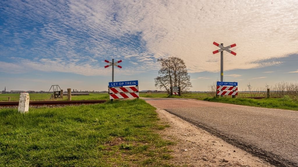 Die Schließung gefährlicher unbewachter Bahnübergänge läuft gut: Nur noch 28 sind übrig