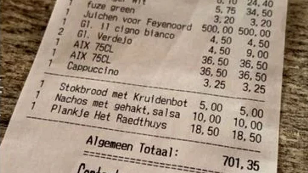 Ajax-Spieler verhängt Feyenoord-Jubel auf seiner Terrasse eine Geldstrafe von 500 Euro