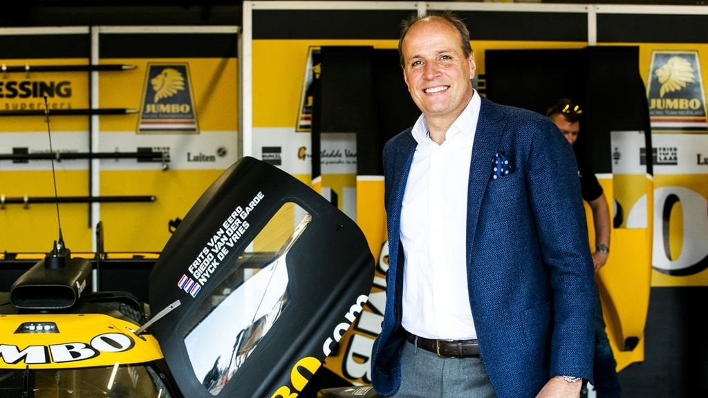 Ehemaliger Jumbo-CEO Van Eerd wegen Bestechung und Urkundenfälschung angeklagt