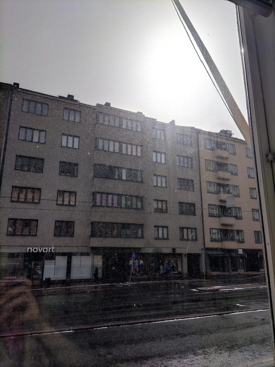 Sonnig und verschneit