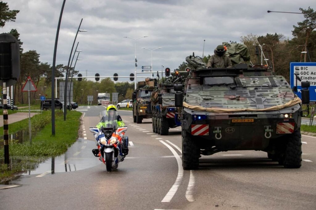 😳 Tausende niederländische Soldaten auf dem Weg nach Deutschland für einen großen „Konflikt“