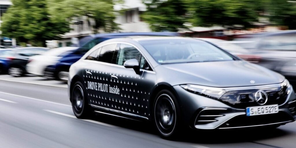 Mercedes ist der erste Autohersteller, der autonome Autos in den USA verkauft