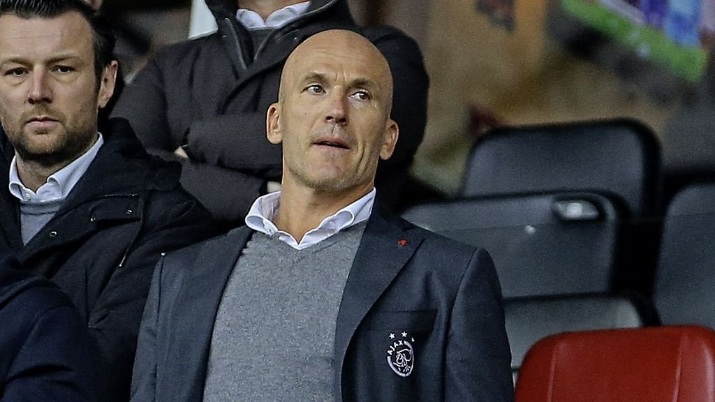 Ajax suspendiert Direktor Kroes, weil er kurz vor seiner Ernennung Vereinsanteile gekauft hat