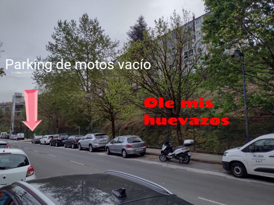 Civic-Fahrer und sein Dreirad