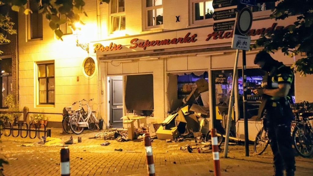 Großer Schaden nach Explosion im polnischen Supermarkt Culemborg