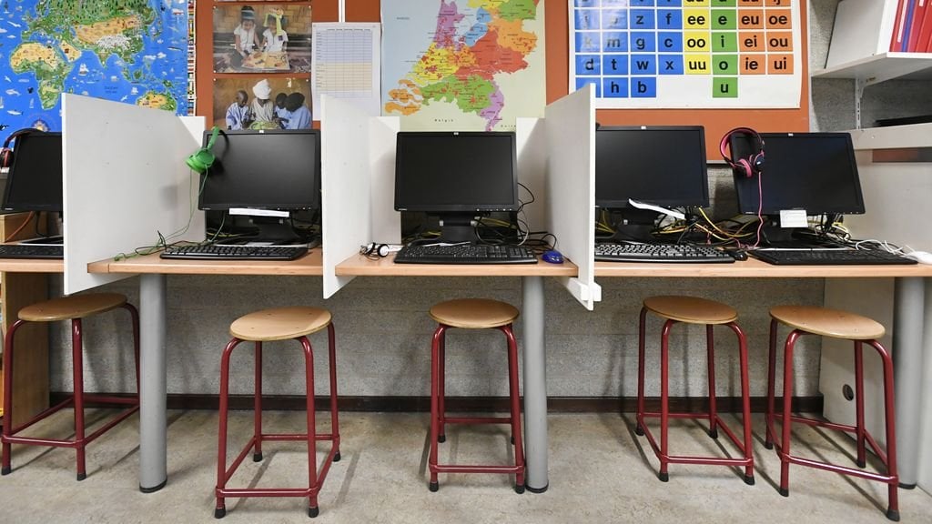 Mehr Wissen über Algorithmen in Schulen nötig, sonst Gefahr der Diskriminierung |  NOS