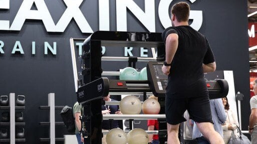 „Fitnessstudio in Maastricht will Mann loswerden, der nach Schweiß stinkt“