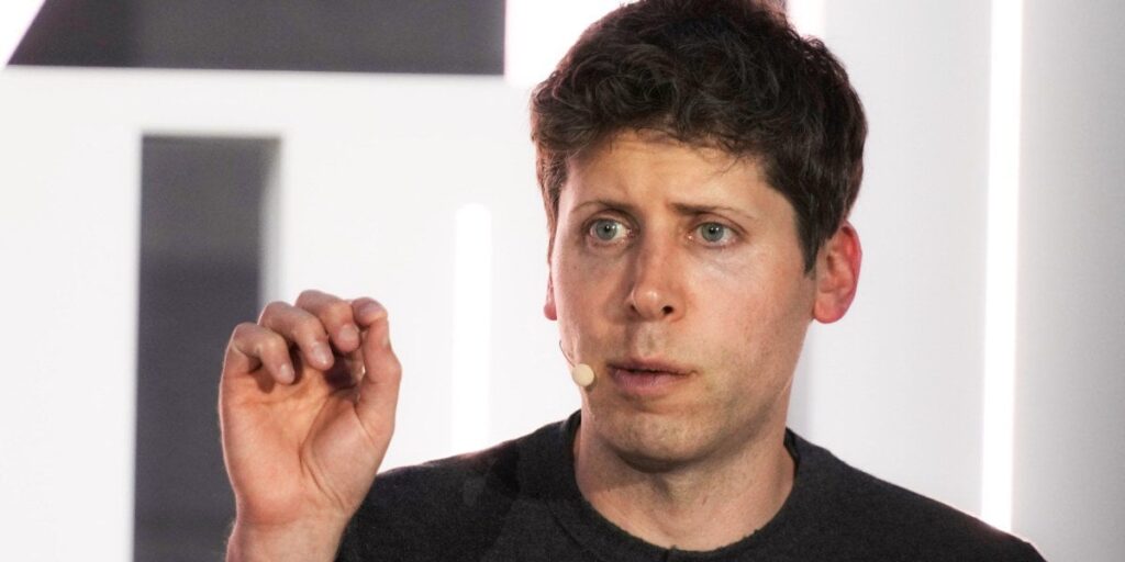 Sam Altman sagt, hilfsbereite Agenten seien bereit, zur Killerfunktion der KI zu werden. Der CEO von Open AI sagt, dass wir dafür weder neue Hardware noch viel mehr Trainingsdaten benötigen.