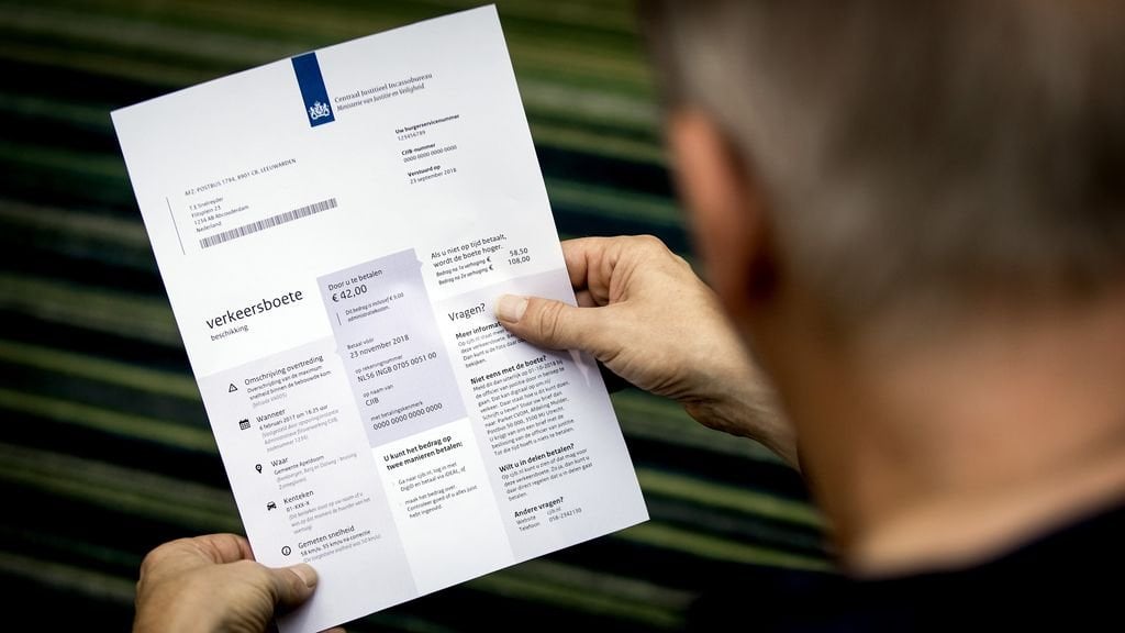 Eine Gruppe von 31.000 Niederländern erhält jedes Jahr mehr als zehn Verkehrsstrafen