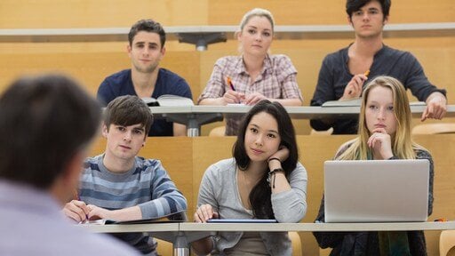 Studierende gehen gegen Bußgeld wegen verspäteter Studienzeit vor: „Wir sind kein Geldautomat“ |  RTL-Nachrichten