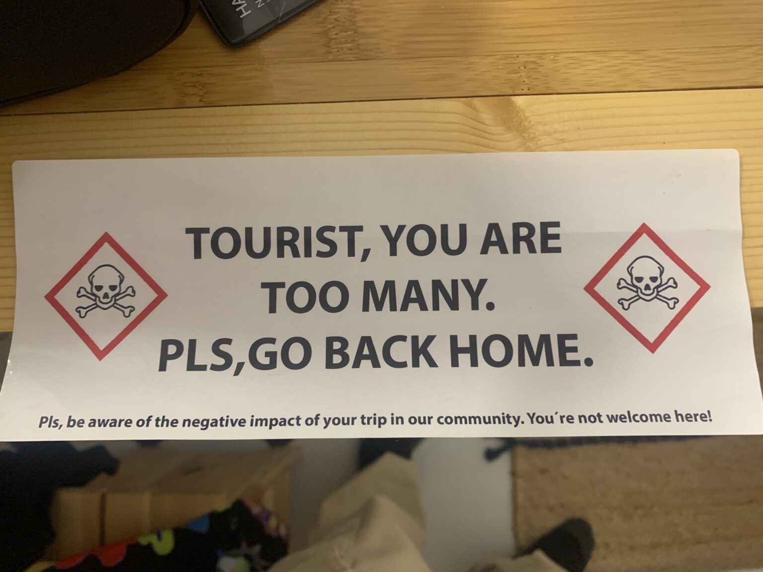 Eine im Urlaub erhaltene Notiz. Eine im Urlaub erhaltene Notiz.