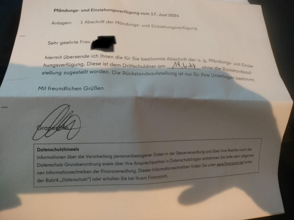 Bitte helfen Sie mir. Ich habe Geld beim Finanzamt zu begleichen, weil ich die Fernsehgebühr nicht bezahlt habe. Was bedeutet dieser Brief? Bitte helfen Sie mir. Ich habe Geld beim Finanzamt zu begleichen, weil ich die Fernsehgebühr nicht bezahlt habe. Was bedeutet dieser Brief?