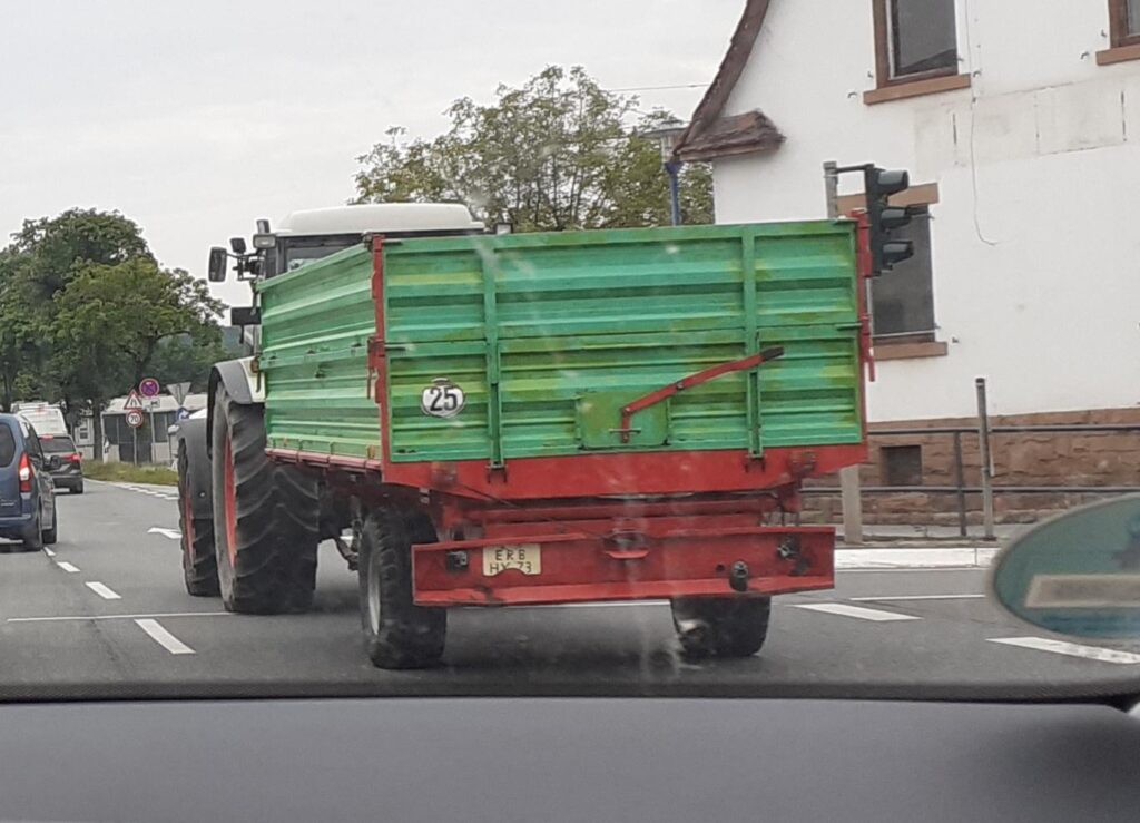 Ist dieses Nummernschild legal?