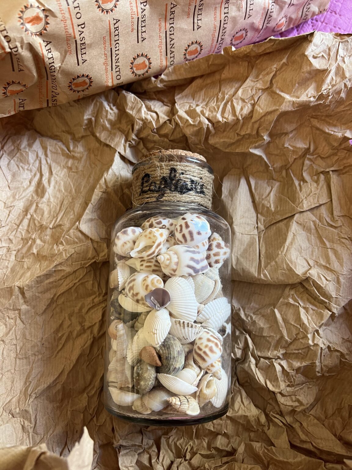 Kann ich dieses Souvenir nach Deutschland verschicken? Kann ich dieses Souvenir nach Deutschland verschicken?