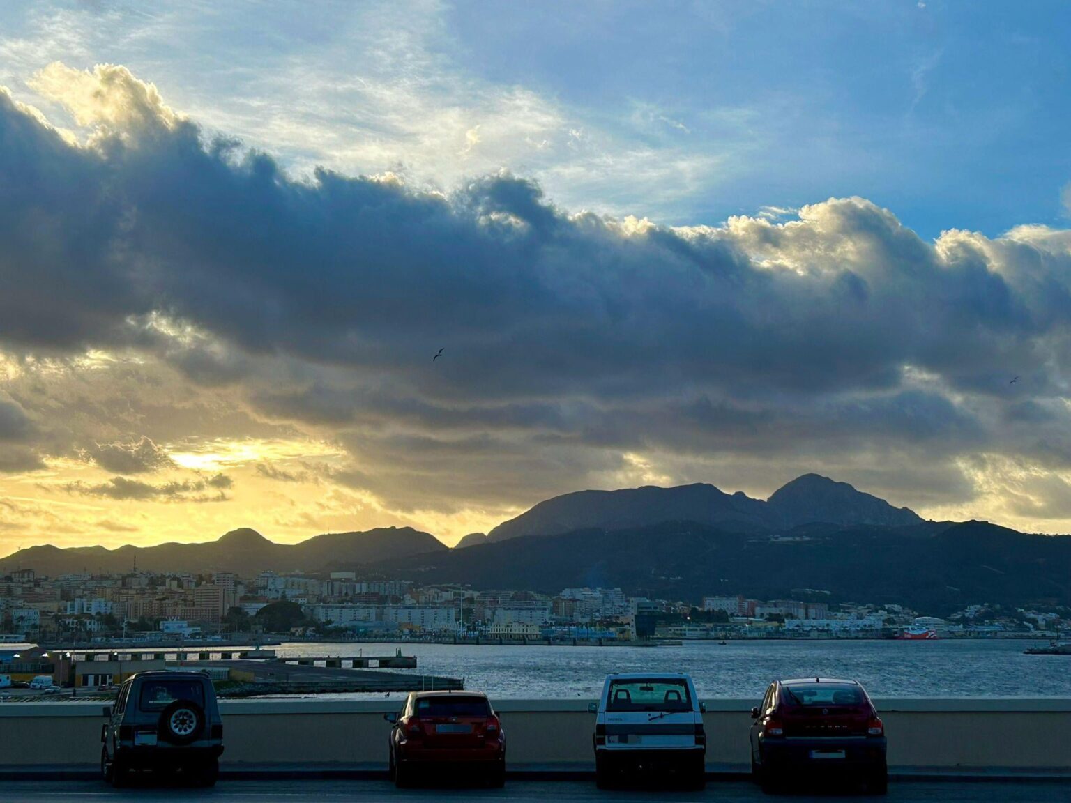 Ceuta bei Sonnenuntergang