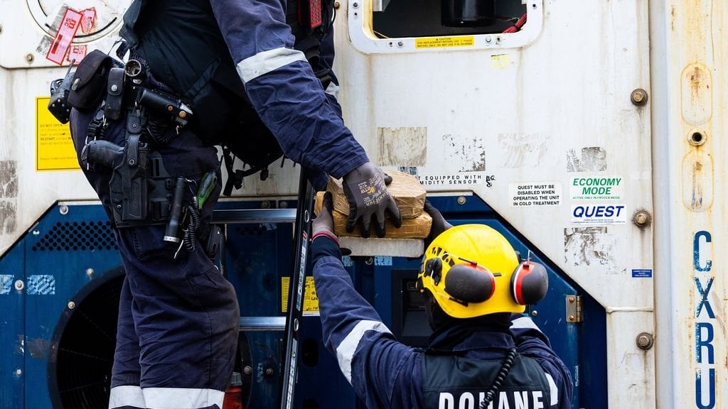 Ein Eindringling der Polizei importiert 100 Kilo Kokain über die Hafengesellschaft Vlissingen
