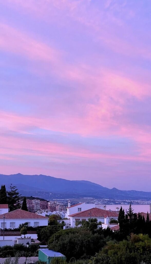 Wunderschöner Sonnenuntergang in Manilva 😍