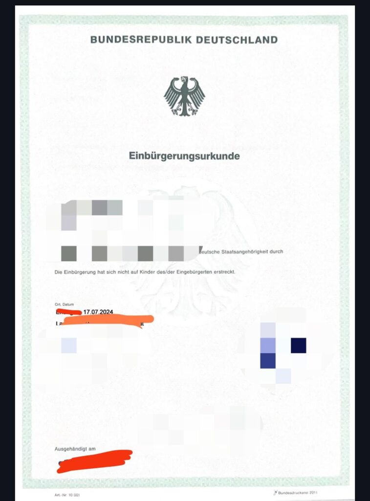Ich wollte diesen Moment mit euch teilen! Ich habe die deutsche Staatsbürgerschaft bekommen 🇩🇪 Ich wollte diesen Moment mit euch teilen! Ich habe die deutsche Staatsbürgerschaft bekommen 🇩🇪