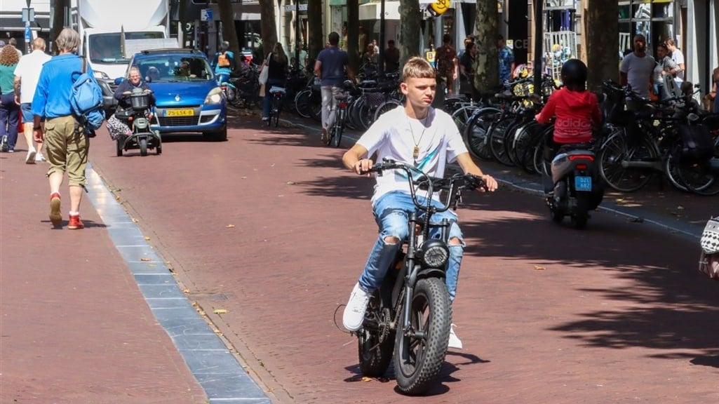 Inspektion beschlagnahmt 1100 Fatbikes aus La Souris