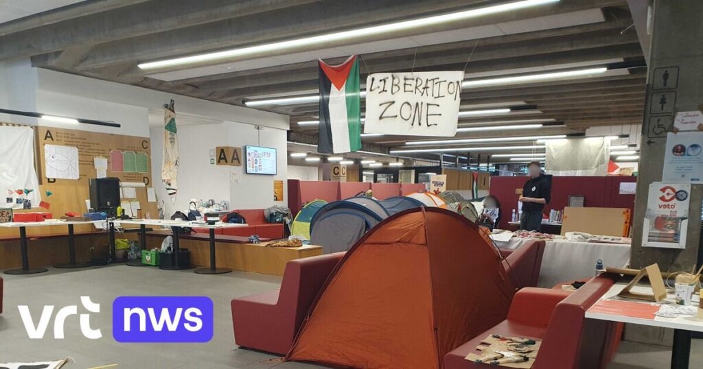 Nach 4 Monaten verlassen pro-palästinensische Aktivisten das Gebäude der KU Leuven