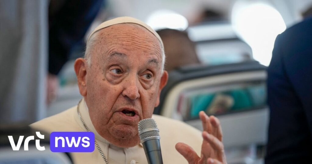 Papst bezeichnet Ärzte, die Abtreibungen durchführen, nach ihrer Rückkehr nach Rom als „Killer“.