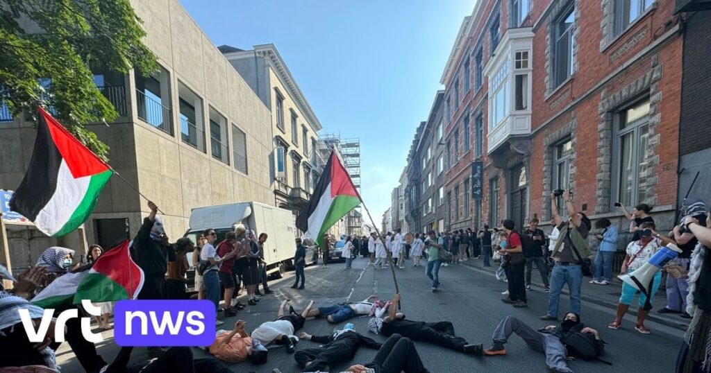 Pro-palästinensische Aktivisten unterbrechen Eröffnungsparade an der Universität Gent, Rektor bittet Europa um Hilfe, um israelische Kooperationen zu stoppen