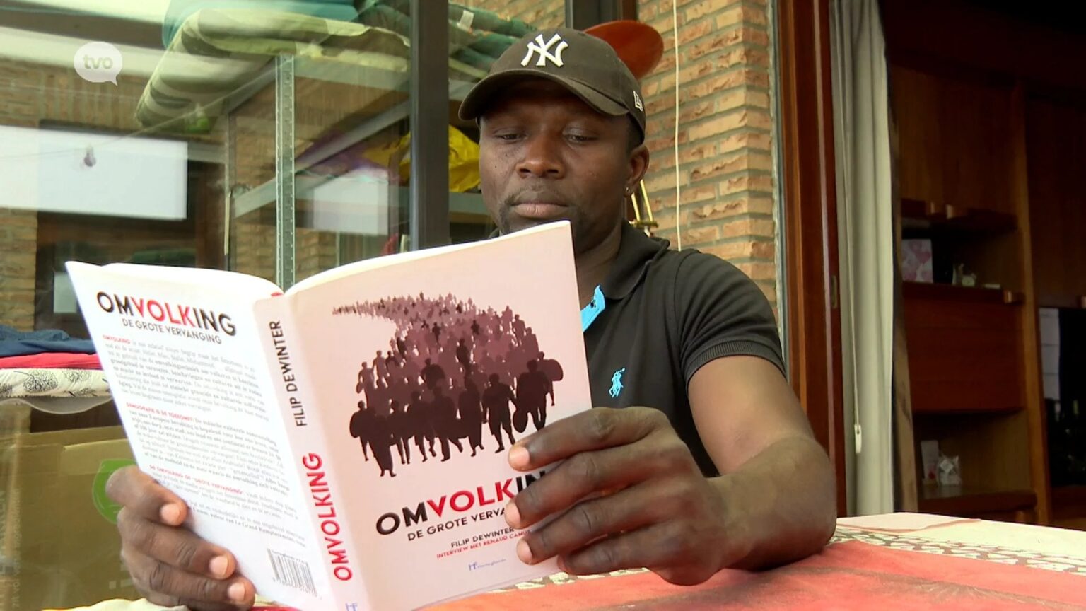 Odilon bekommt keinen Platz auf der Liste des Vlaams Belang Beveren-Kruibeke-Zwijndrecht: „Sie wollen keinen Schwarzen“ Odilon bekommt keinen Platz auf der Liste des Vlaams Belang Beveren-Kruibeke-Zwijndrecht: „Sie wollen keinen Schwarzen“
