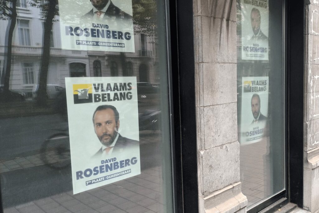 Warum Roeland Raes so schnell von Vlaams Belang abgesagt wurde