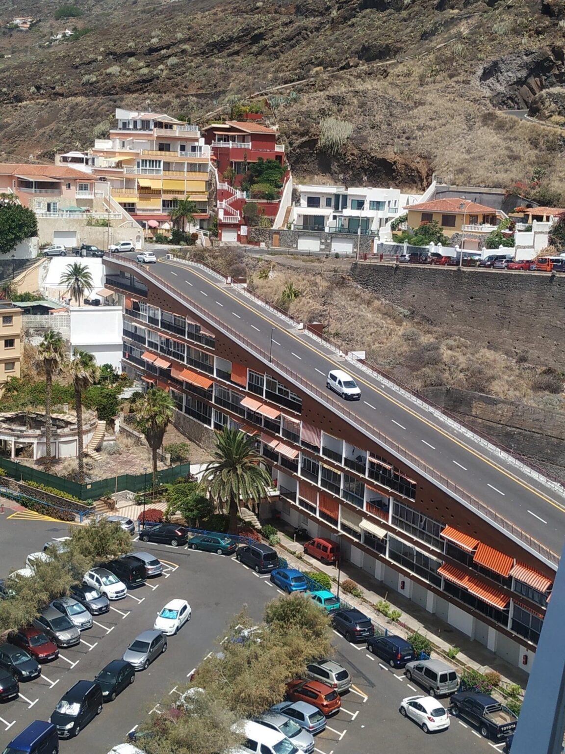 Die wunderbare Architektur der 60er Jahre auf den Kanarischen Inseln