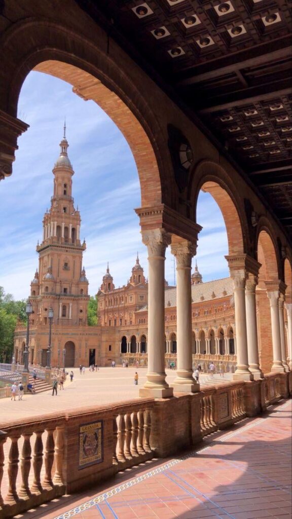 Ich fühle mich glücklich, dich zu haben, du bist wunderschön, Sevilla!