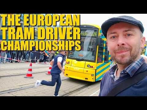 Ich vermute, dass diese Migranten nicht mit dem Bus, sondern mit der Straßenbahn anreisen werden