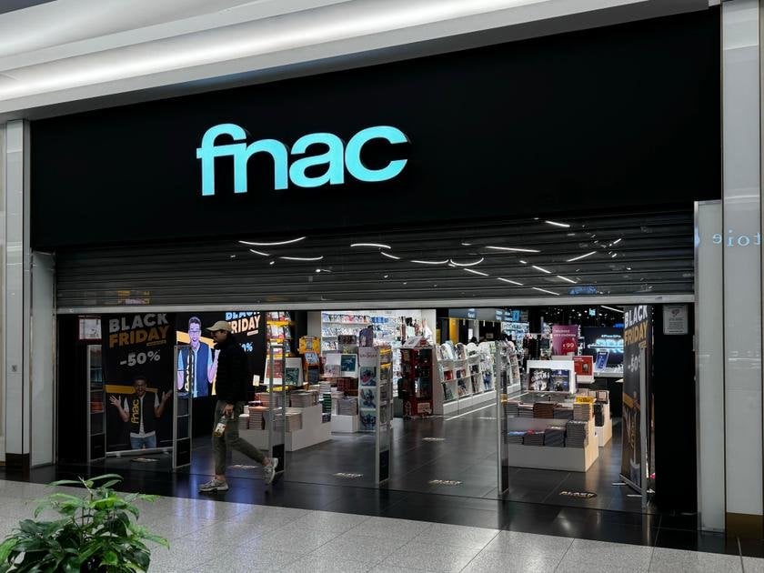 FNAC Woluwe ordnet Buchlesung über Islamismus an.