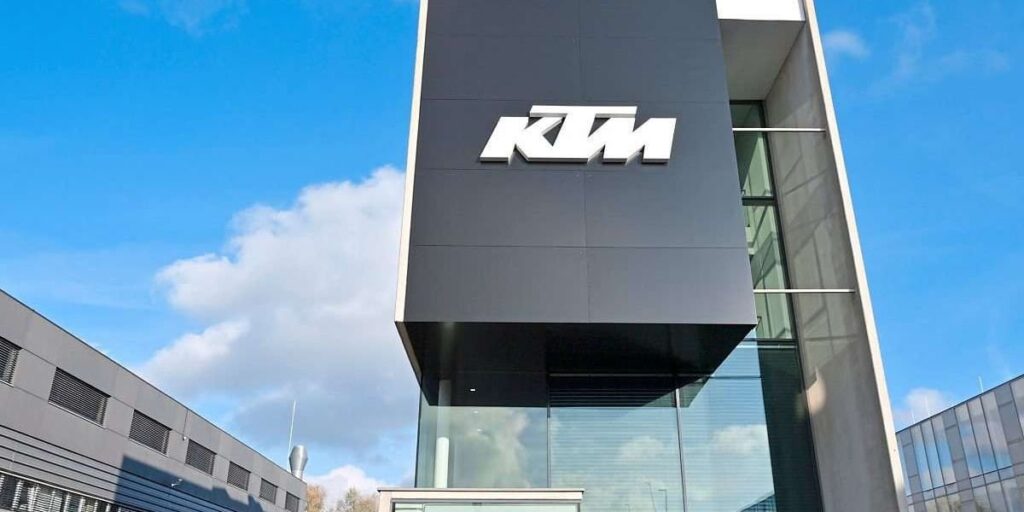 KTM steht bei rund 180 Banken mit fast 800 Millionen Euro in der Kreide