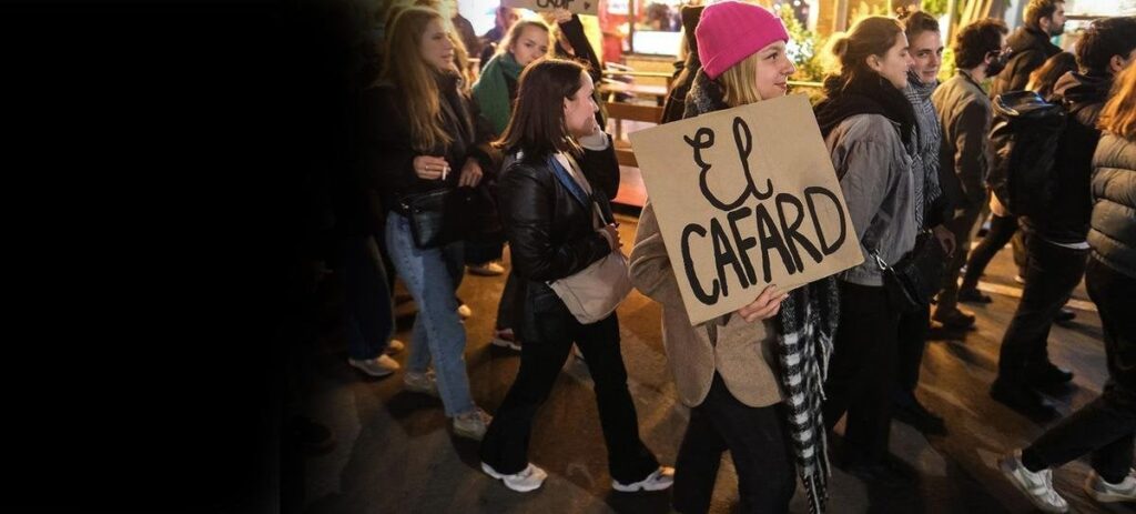 Staatsanwaltschaft fordert keine Strafe für Le-Waff-Barkeeper unter Verdacht zweier Vergewaltigungen - Laut Staatsanwaltschaft wurde der Angeklagte durch den „Lynchmord“ in den sozialen Medien bereits ausreichend bestraft.