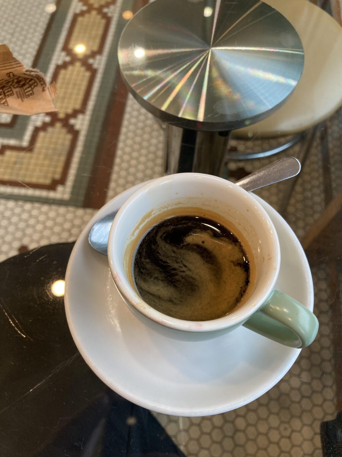 Wie viel kostet ein Kaffee? Wie viel kostet ein Kaffee?