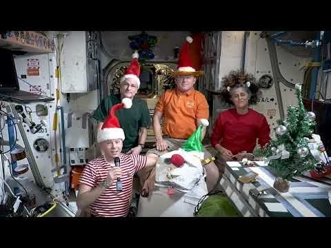Astronauten der Raumstation überbringen eine Weihnachtsbotschaft für 2024