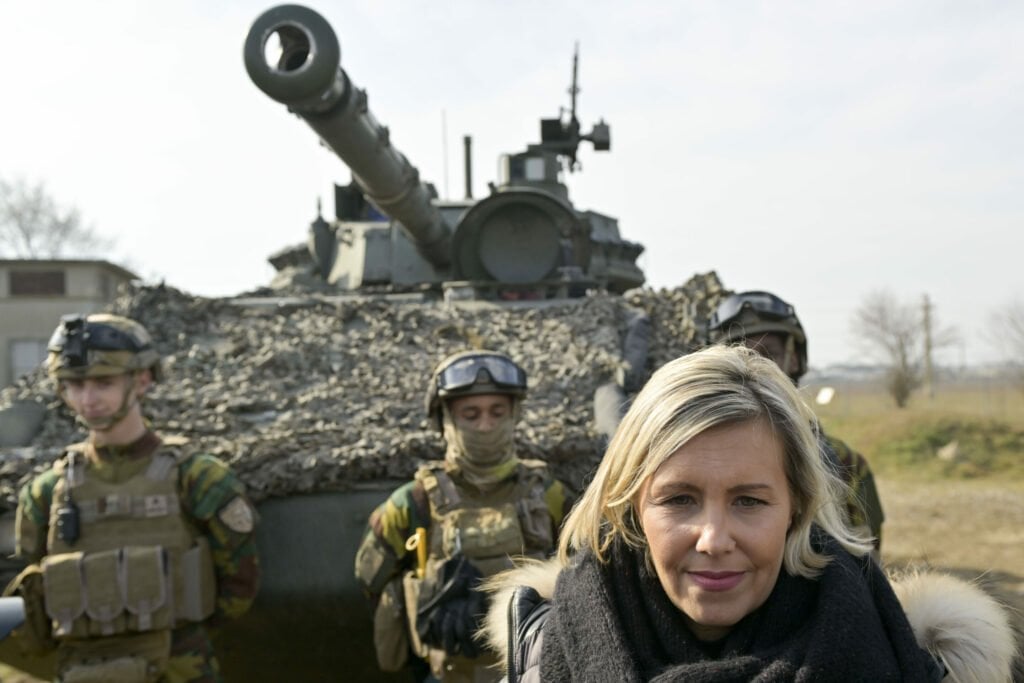 Gedanken zu diesem Artikel – „Ist Belgien bereit für die ‚Kriegsmentalität‘ der NATO?“ - hat mich irgendwie erschreckt!