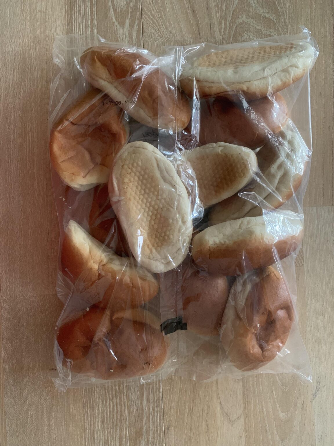 Ich habe in der Sandwich-Lotterie gewonnen, 13 Sandwiches in einer 10er-Tüte lol