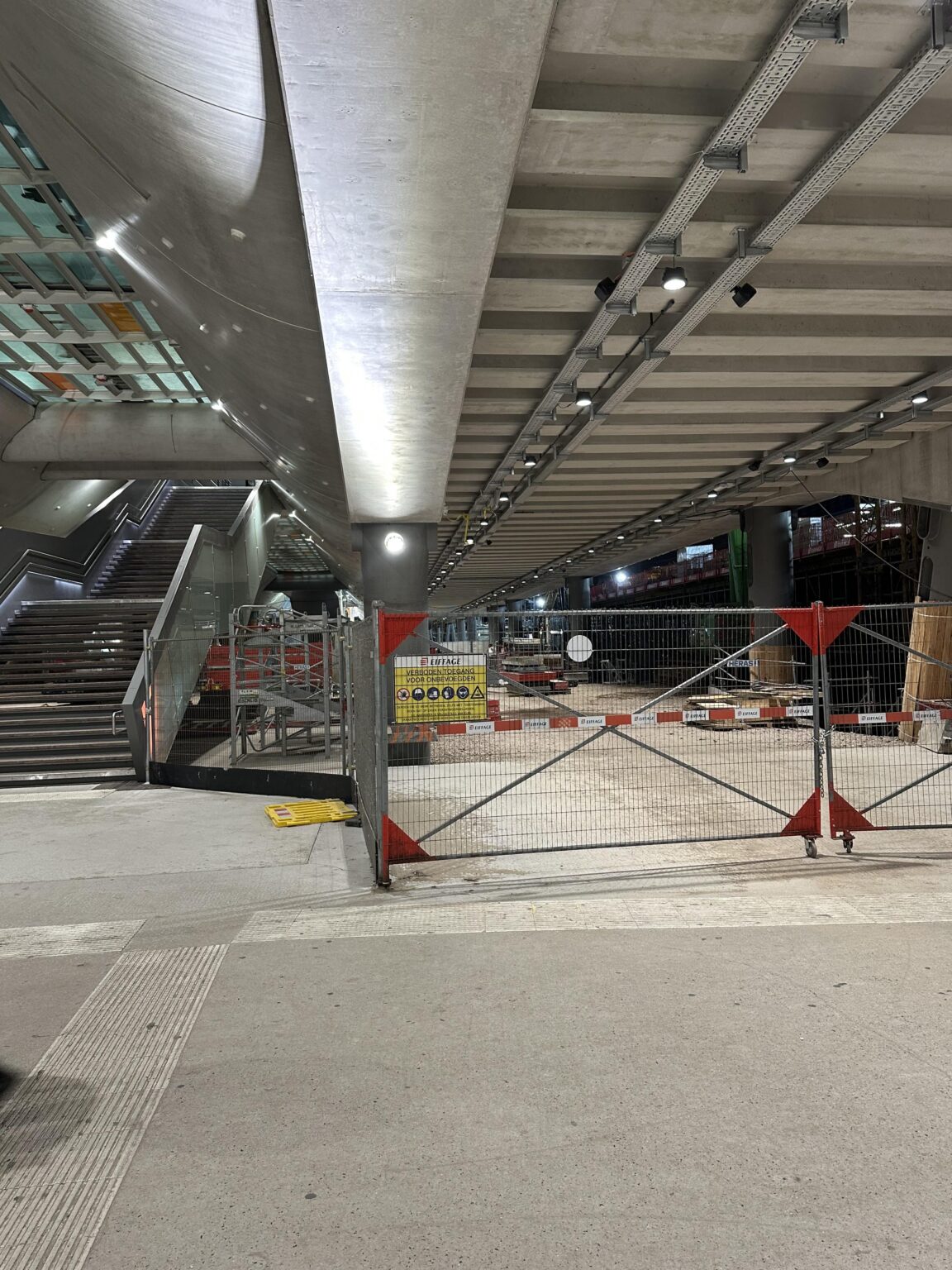 Bahnhof Gent St. Pieters