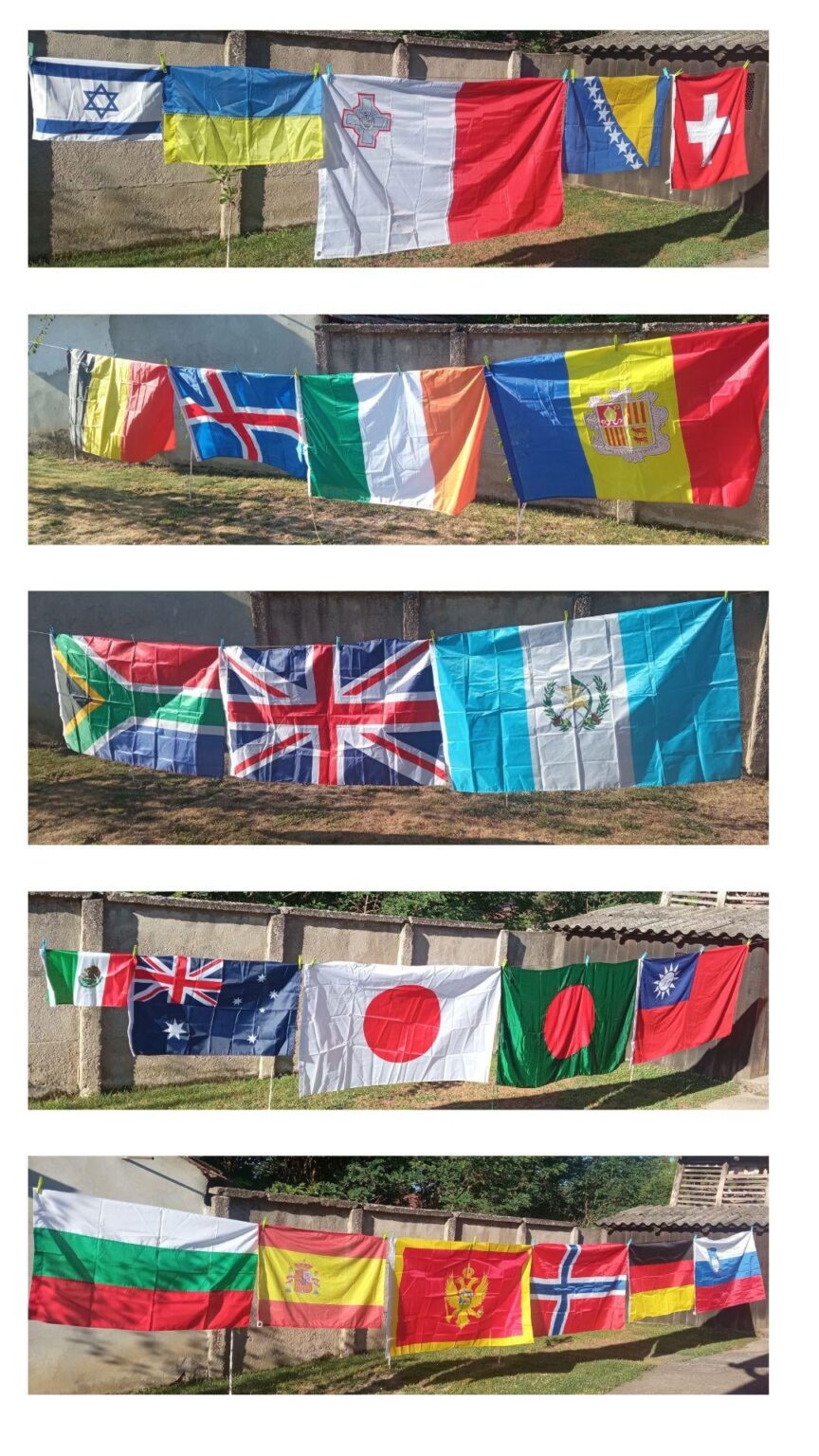 Hey, ich sammle Flaggen als Hobby und habe auch Flaggen von Belgien, aber ich hätte gerne Flaggen aus Provinzen, Regionen und Städten. Gibt es jemanden, der sie verschicken könnte? Ich komme aus Serbien