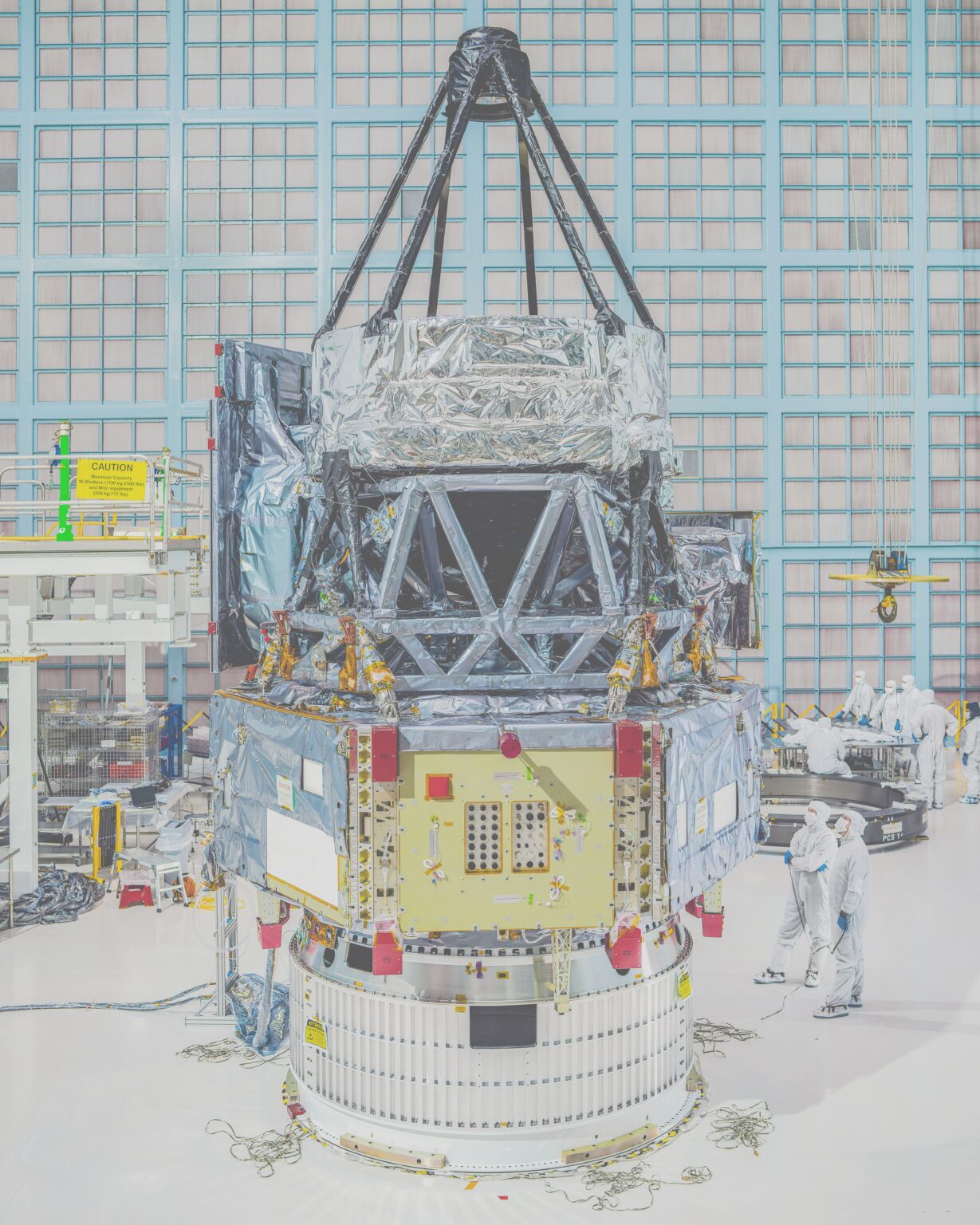 Die NASA schließt Teleskop und Instrumente dem römischen Raumschiff an