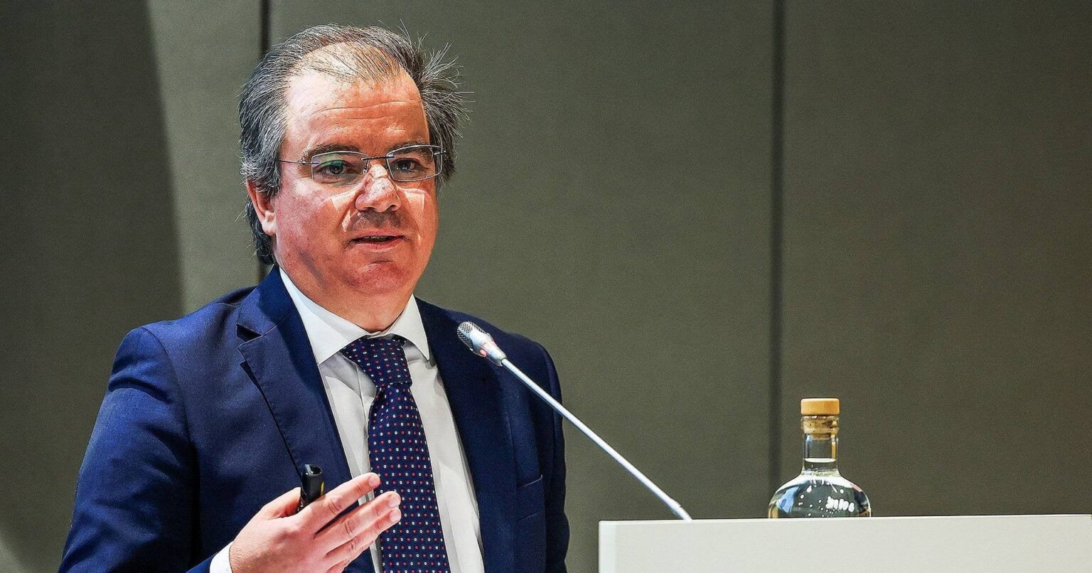 Fall Rosalino: Die Banco de Portugal hat bereits Regierungsgehälter gezahlt