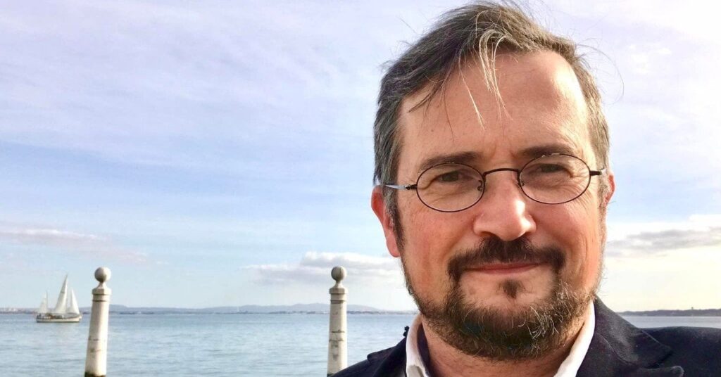 Der Waldingenieur verteidigt die Verbreitung von Begünstigten und Baukosten in rustikalen Böden